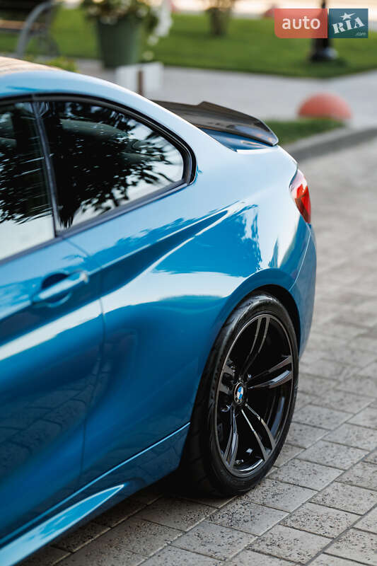 Купе BMW M2 2017 в Києві фото 36 Купе BMW M2 2017 в Києві