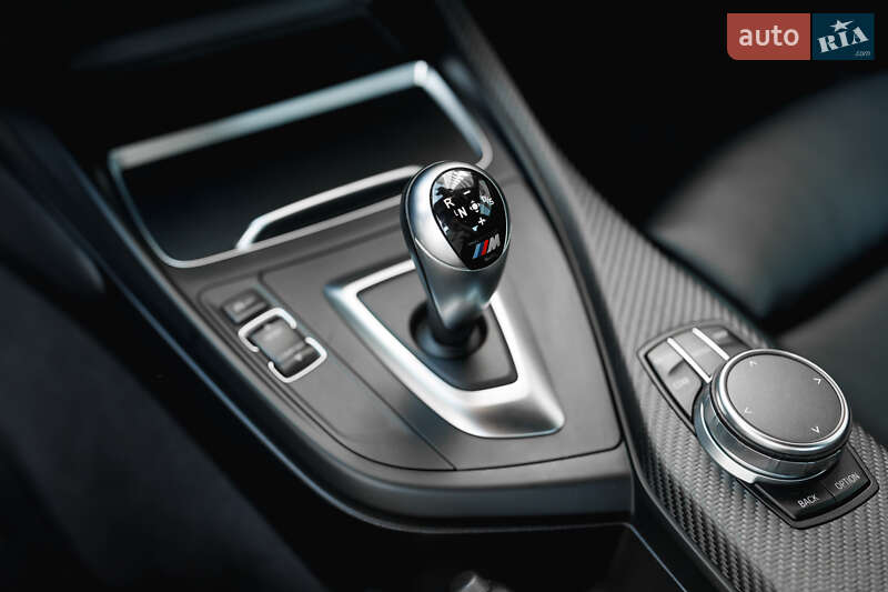 Купе BMW M2 2017 в Києві фото 56 Купе BMW M2 2017 в Києві