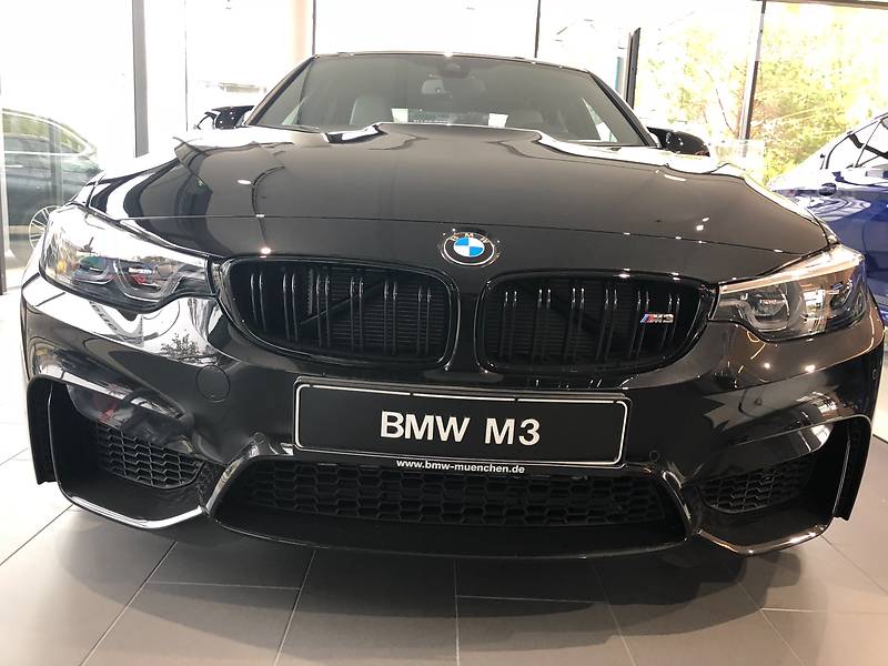 Седан BMW M3 2019 в 