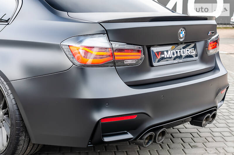 Седан BMW M3 2017 в Киеве