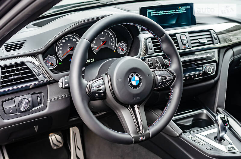 Седан BMW M3 2017 в Киеве