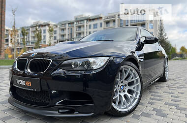 BMW M3 2011