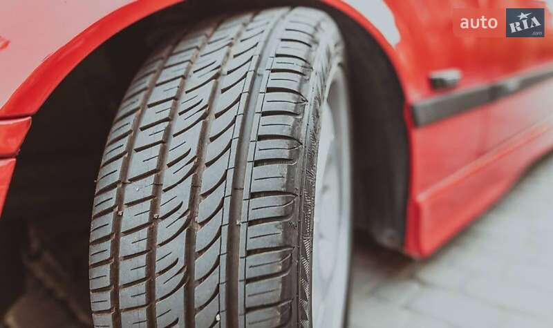 Купе BMW M3 1996 в Староконстантинове