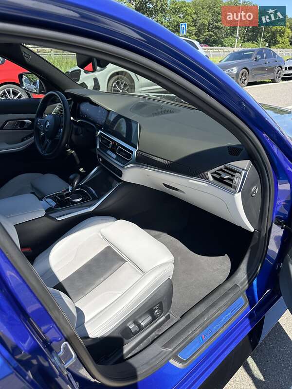 Седан BMW M3 2022 в Киеве