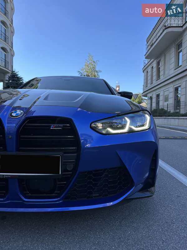Седан BMW M3 2022 в Киеве