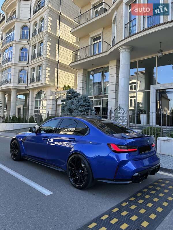 Седан BMW M3 2022 в Киеве