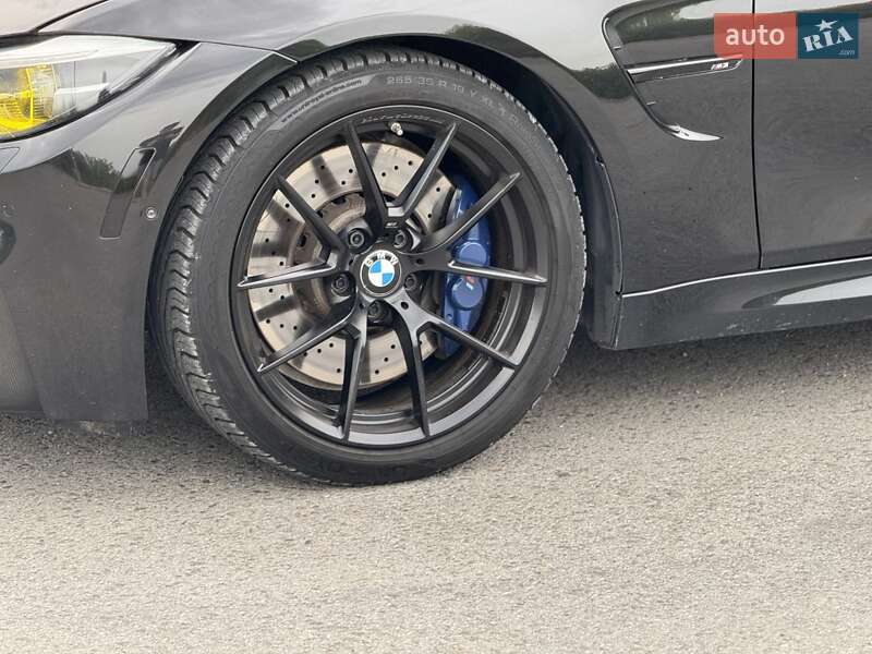 Седан BMW M3 2016 в Чорткове