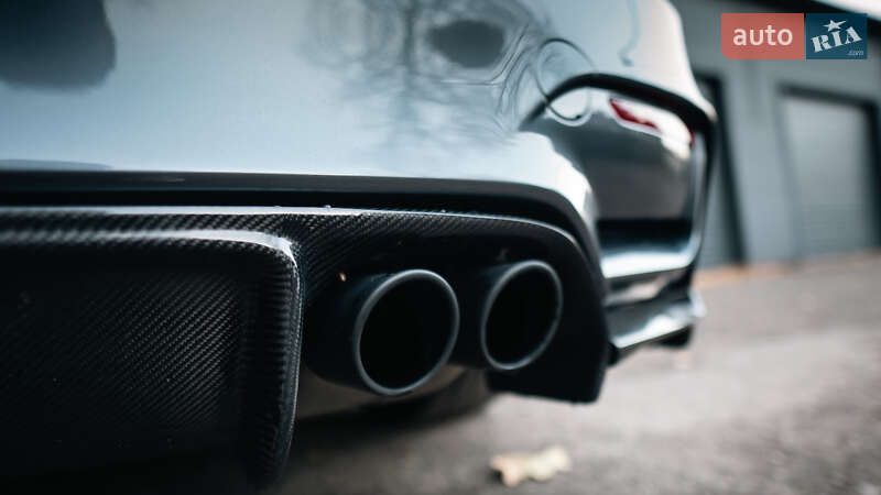 Седан BMW M3 2015 в Киеве