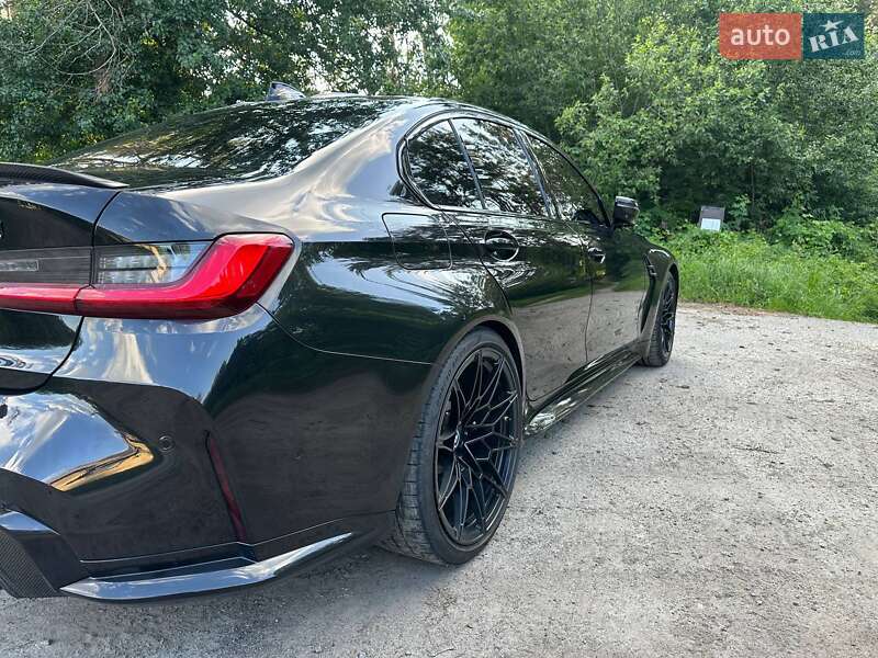 Седан BMW M3 2021 в Киеве