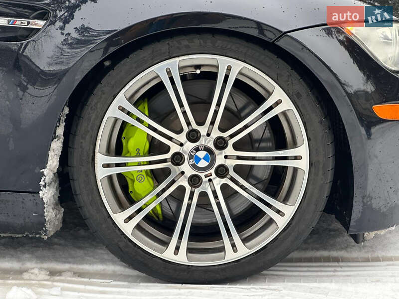 Кабриолет BMW M3 2010 в Киеве