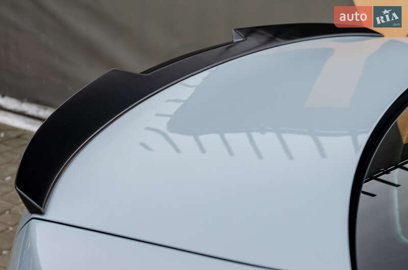 Седан BMW M3 2021 в Киеве