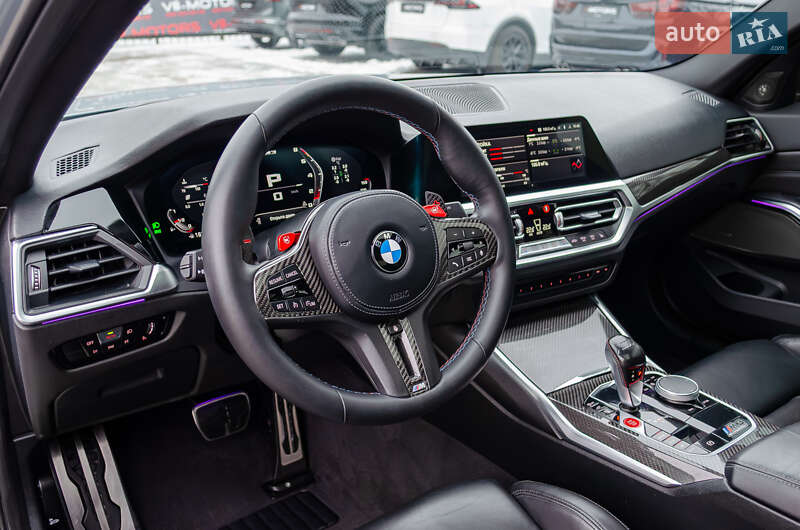 Седан BMW M3 2021 в Киеве