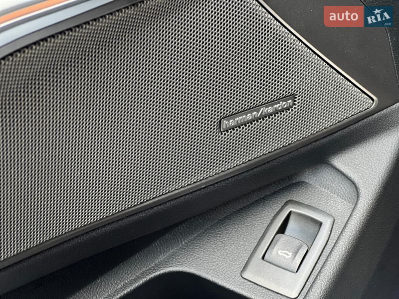 Седан BMW M3 2024 в Киеве