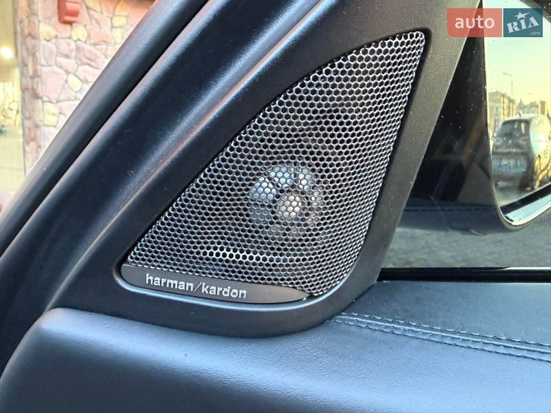 Седан BMW M3 2016 в Тернополі