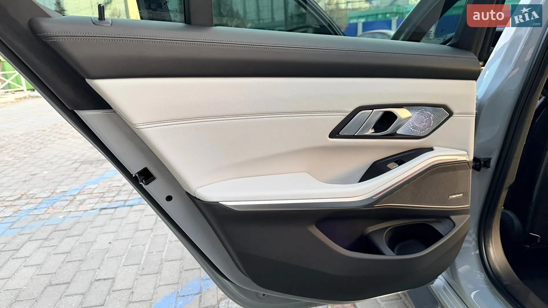 2022 BMW M3 - мініатюра 22
