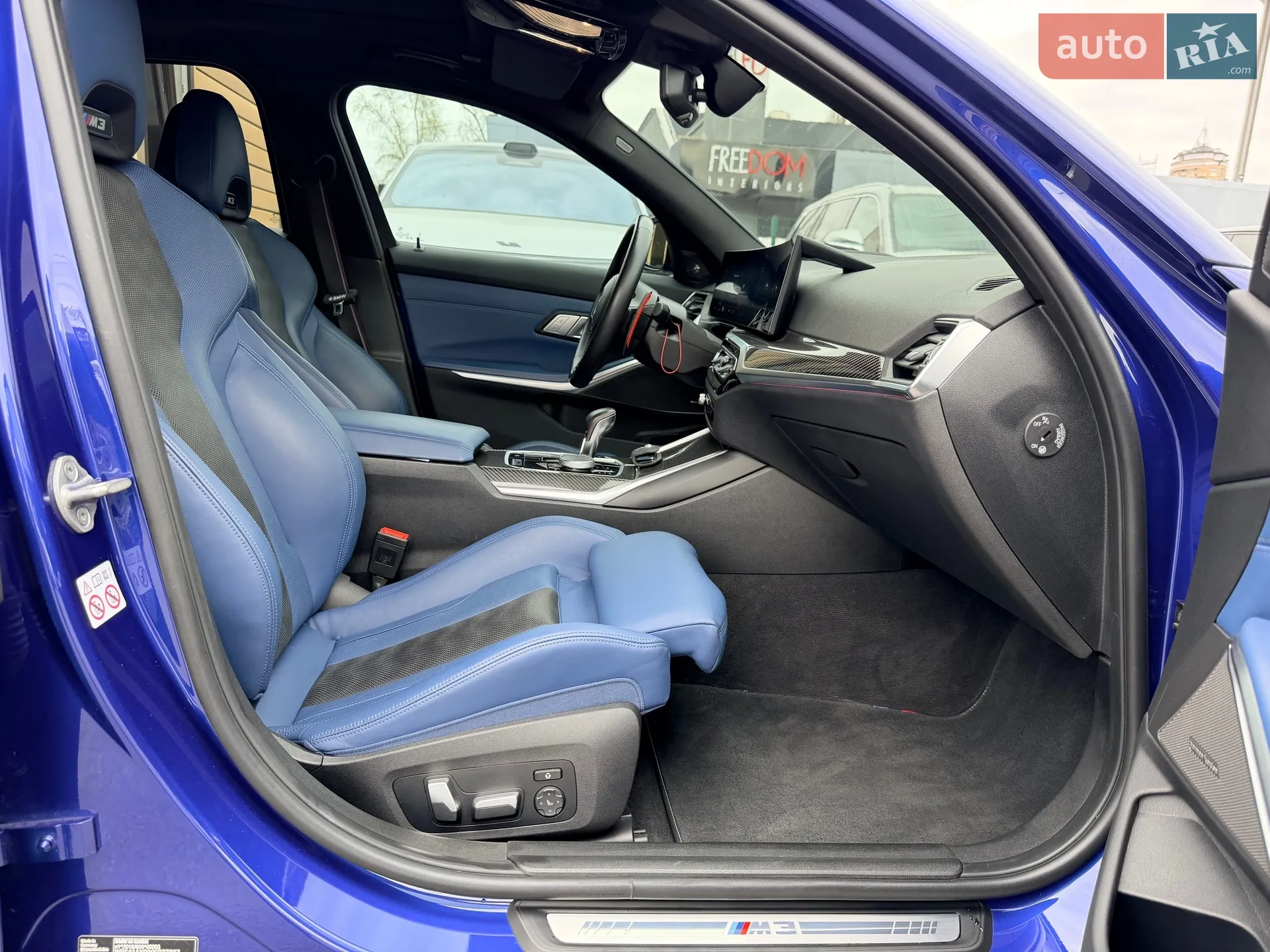 2023 BMW M3 - мініатюра 23