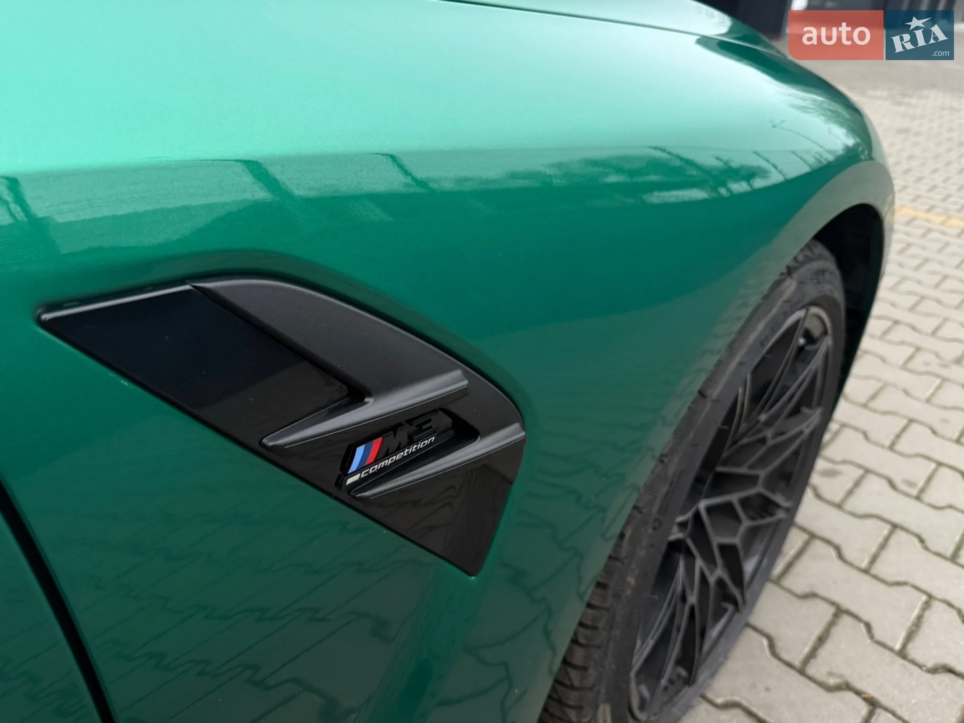 2023 BMW M3 - мініатюра 5