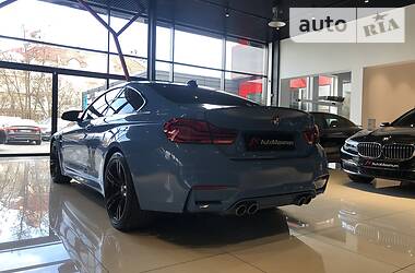 Купе BMW M4 2018 в 