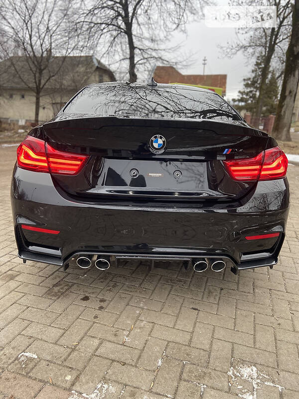 Купе BMW M4 2017 в Івано-Франківську