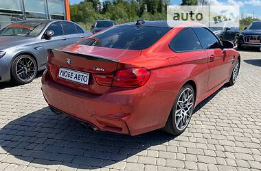 Купе BMW M4 2015 в Львове