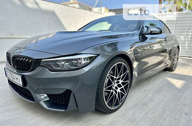 Купе BMW M4 2018 в Бурштыне