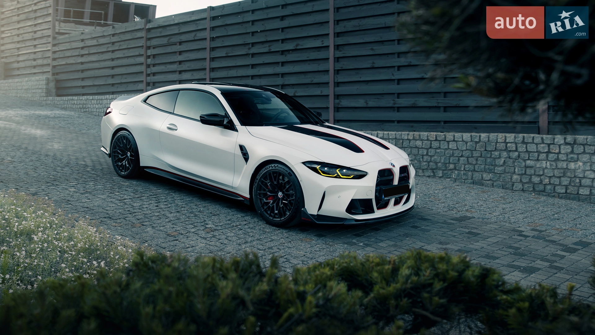 2022 BMW M4 - мініатюра 2