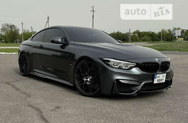 BMW M4 2016