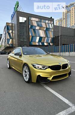 BMW M4 2015