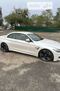 Кабріолет BMW M4 2015 в Києві