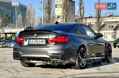 Купе BMW M4 2016 в Киеве