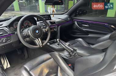 Купе BMW M4 2015 в Києві