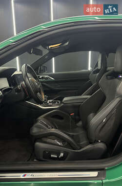 Купе BMW M4 2021 в 