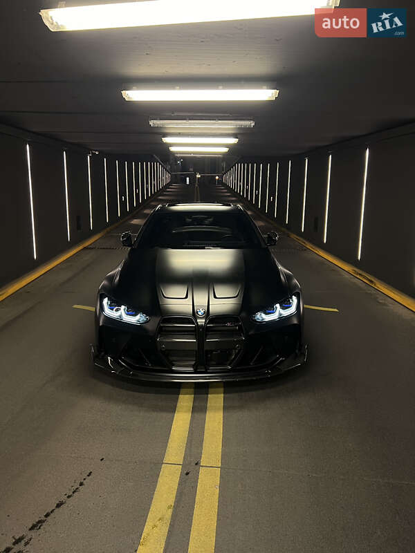 Купе BMW M4 2023 в 
