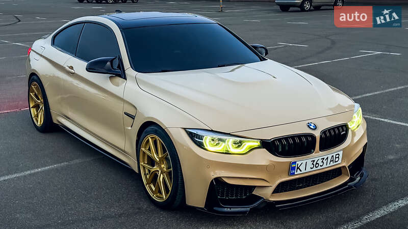 Купе BMW M4 2014 в 