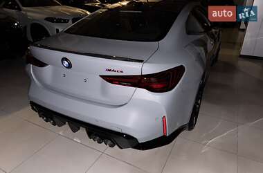 Купе BMW M4 2025 в 