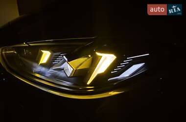 Купе BMW M4 2025 в 