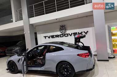 Купе BMW M4 2025 в 