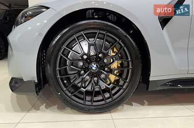 Купе BMW M4 2025 в 