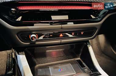 Купе BMW M4 2025 в 