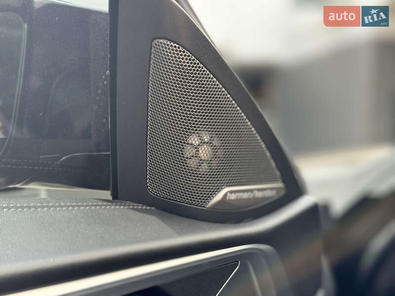 Купе BMW M4 2022 в Киеве