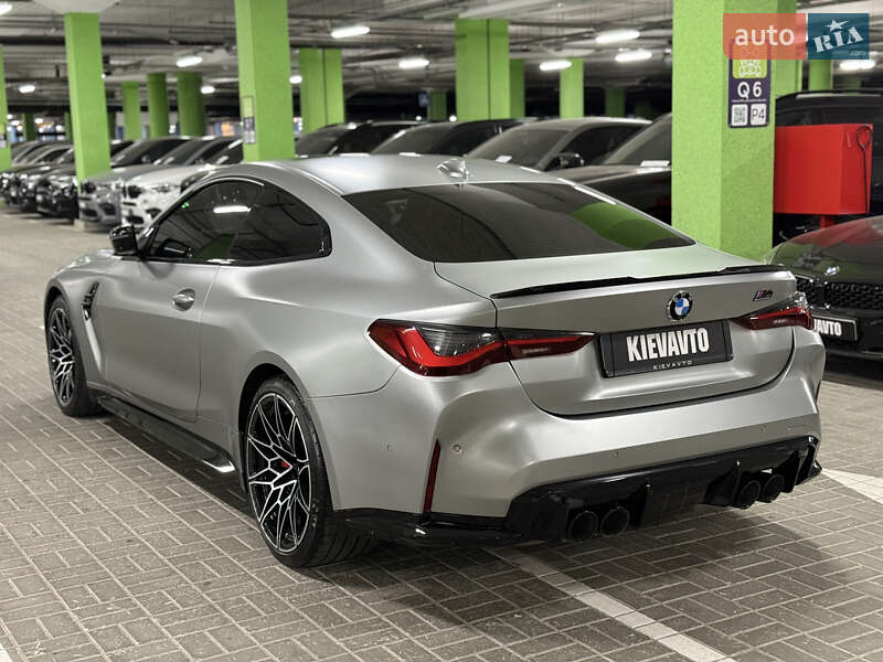 Купе BMW M4 2022 в Києві