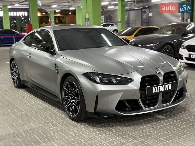 Купе BMW M4 2022 в Києві