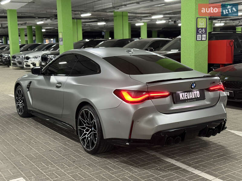 Купе BMW M4 2022 в Києві
