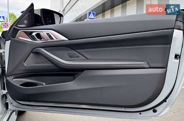 Кабріолет BMW M4 2023 в 