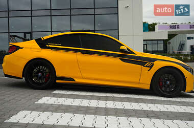 Купе BMW M4 2015 в 