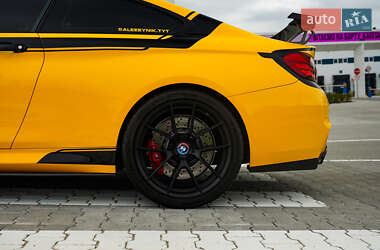 Купе BMW M4 2015 в 