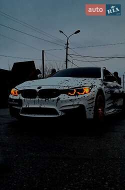 Купе BMW M4 2015 в 