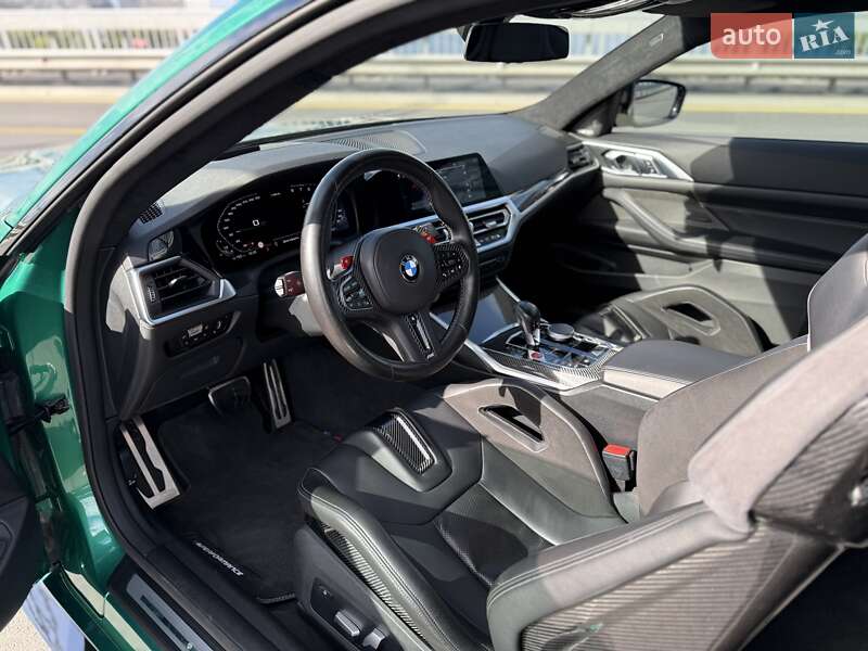 Купе BMW M4 2021 в Киеве