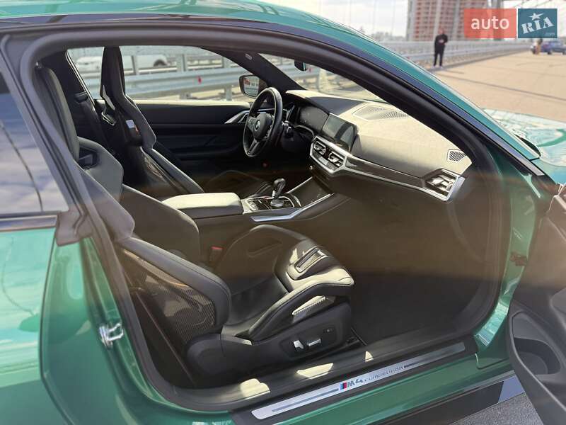 Купе BMW M4 2021 в Киеве