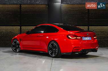 Купе BMW M4 2015 в 